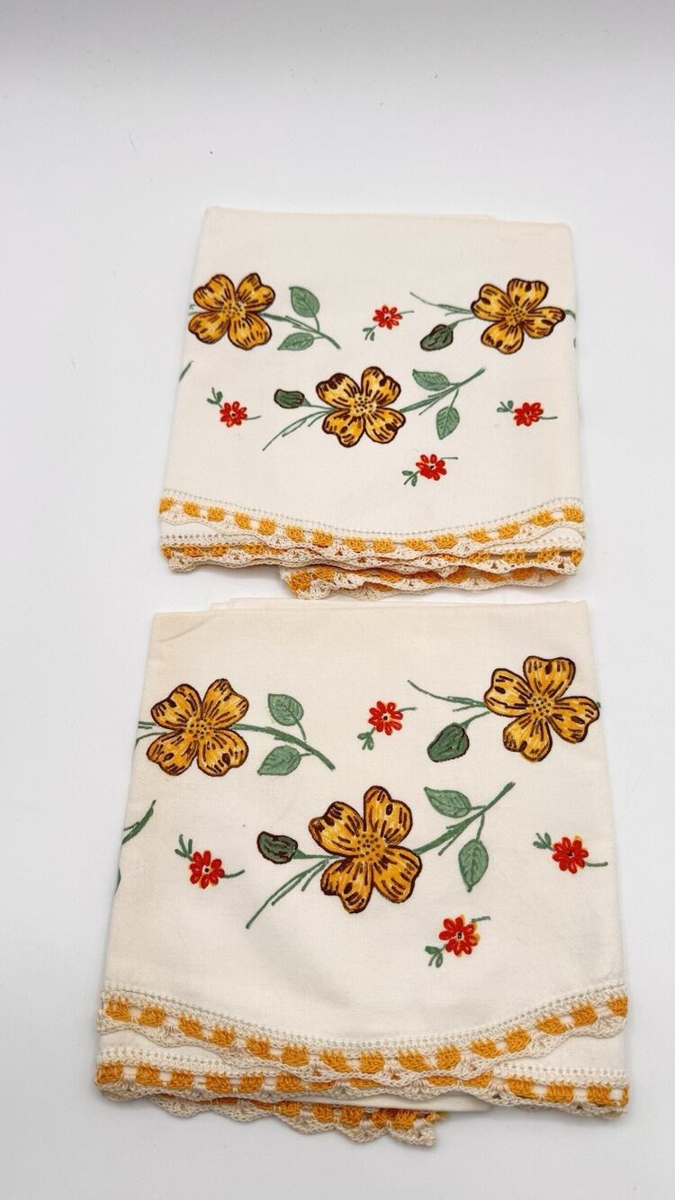 VTG Hand Painted Crochet Pansy Floral Standard Set Of 2 Pillows Cases Some Yello
